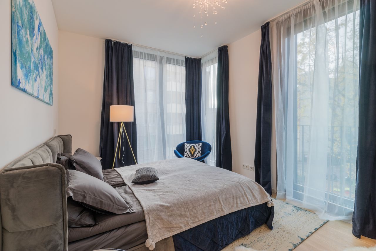 Luxury 2-bedroom apartment at river bank in Tiergarten