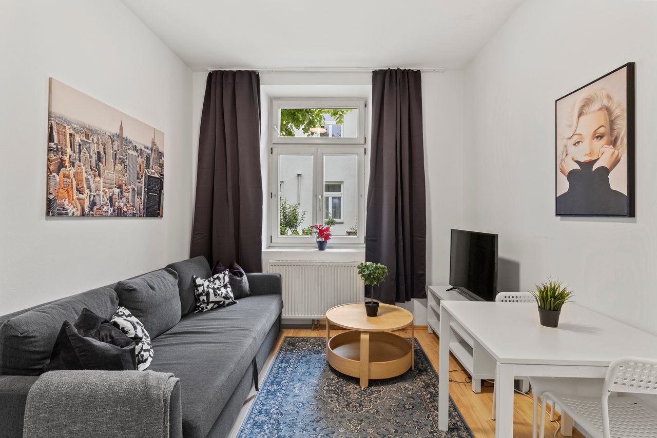 1 Bedroom Garden Apartment near Schönbrunn