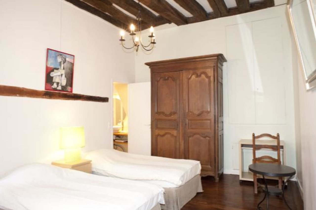 Amazing 2 bed near place des Vosges