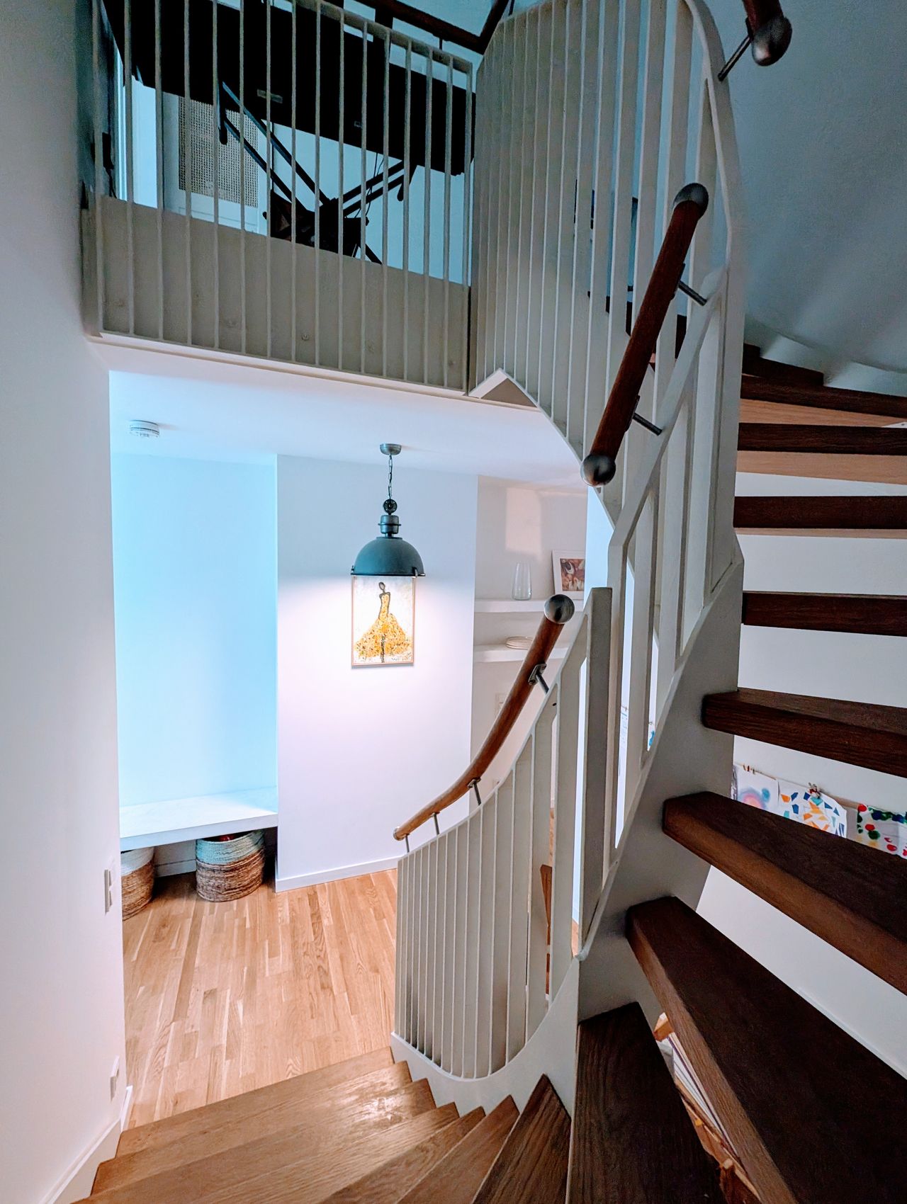 Geschmackvolle 3-Raum-Maisonette-Wohnung ,möbiliert, direkt am Gleisdreieck Park