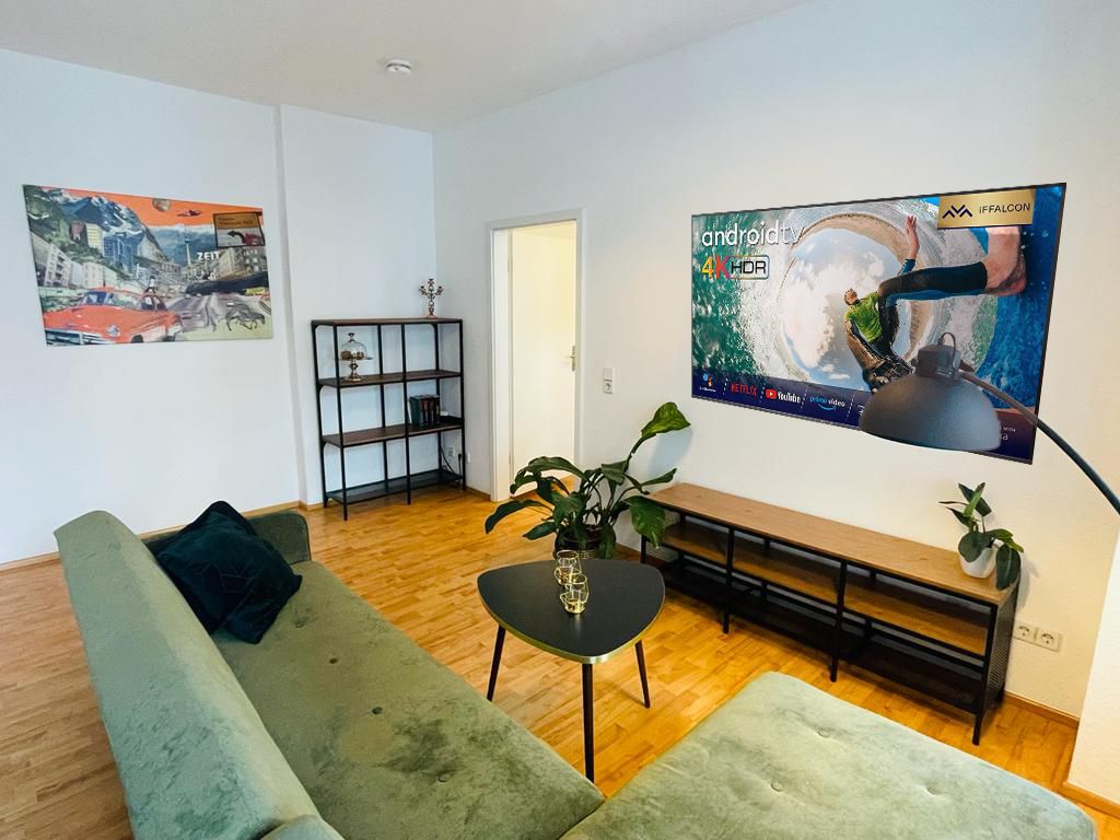 Sunny & Quiet Apartment in Friedrichshain