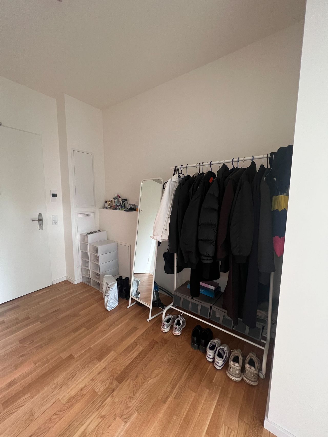 Sunny, fully furnished flat in Mitte, ready for you from July 3rd