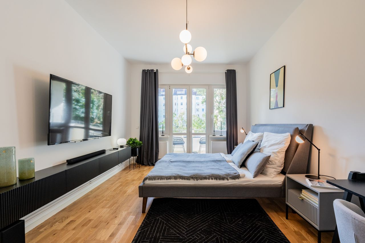 Brand New Furnished 2-room apartment with a Balcony in Neukölln