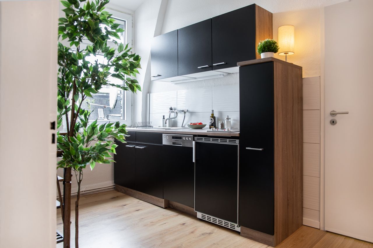 stayVision Wuppertal - modern and completely new furnished 50m2 - 1 bedroom, 1 living room, kitchen with dining table - WLAN included