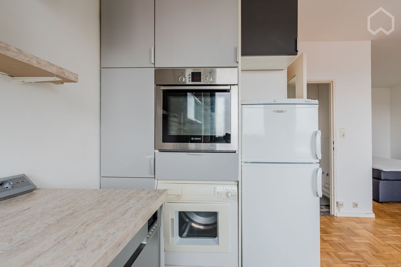 1 Bedroom Flat on the 8th floor with great Views