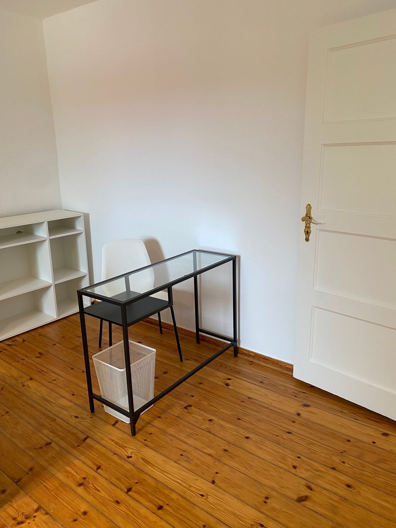 Brand new furnished 3-bedroom apartment in Kaulsdorf