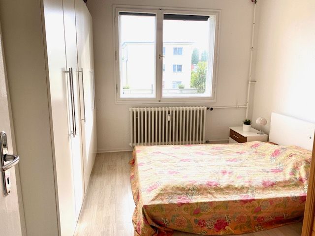 Bright and quiet 2.5 room flat, green and central location on the Tempelhof-Xberg-Schöneberg border