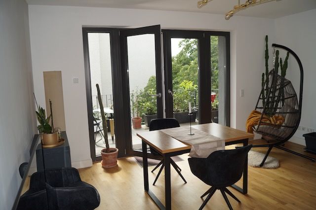 Modern furnished flat with terrace and balcony in the heart of Rostock