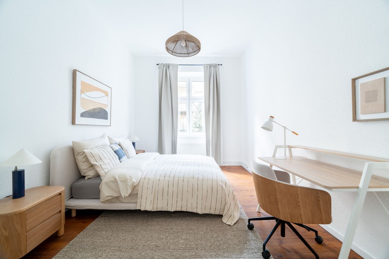 Perfect 2-room apartment in the best location in Neukölln, fully furnished and equipped.