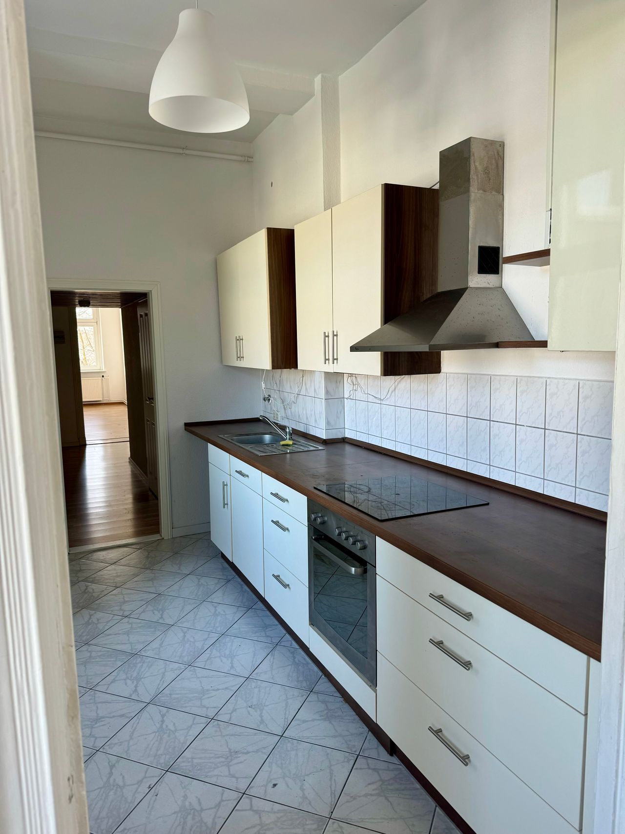 Nice and pretty flat in Berlin Weißensee