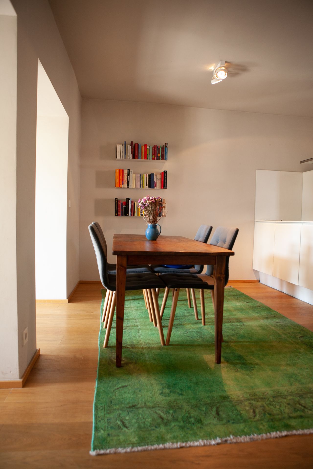 Charming and spacious apartment in the heart of Berlin Mitte
