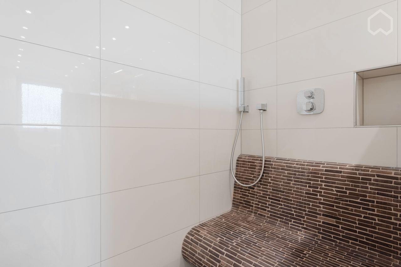 Quiet and pretty apartment located in Düsseldorf