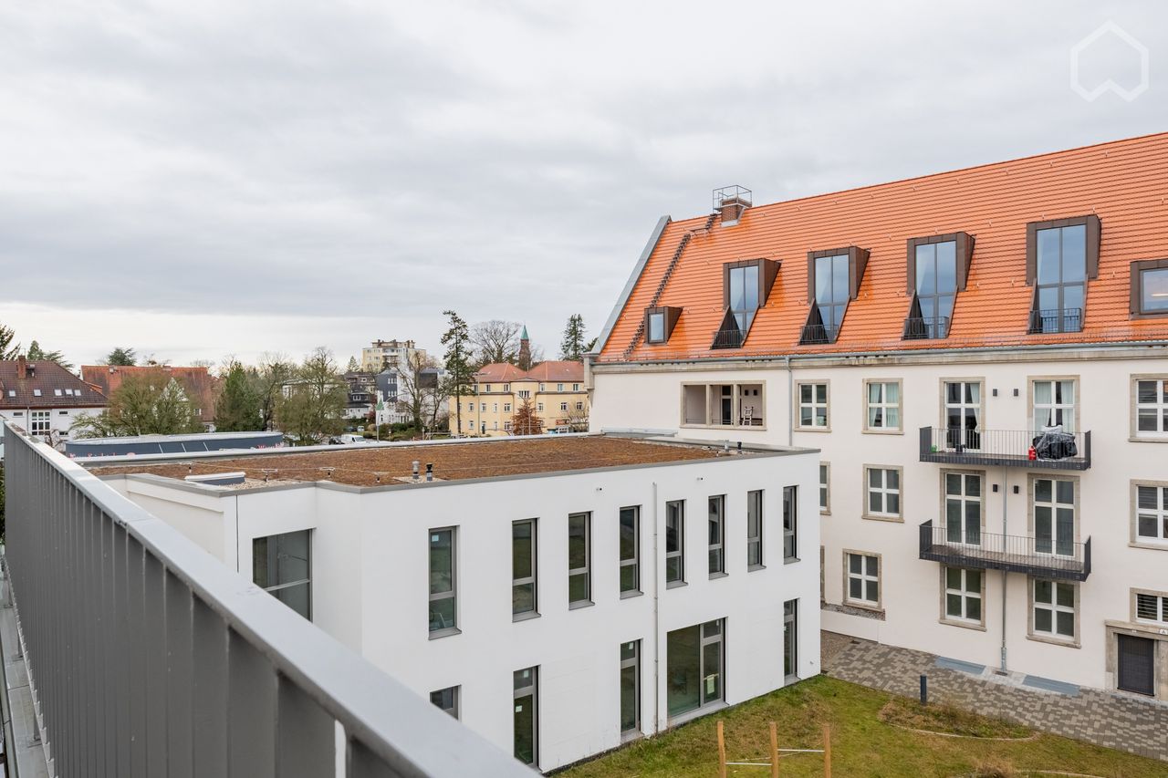 Beautiful penthouse with large terrace and views of the countryside