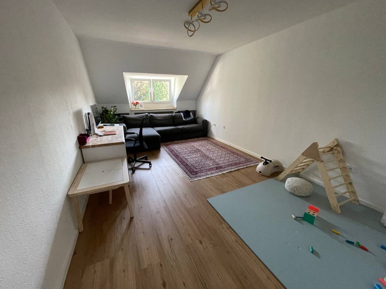 Cozy and modern flat in Düsseldorf