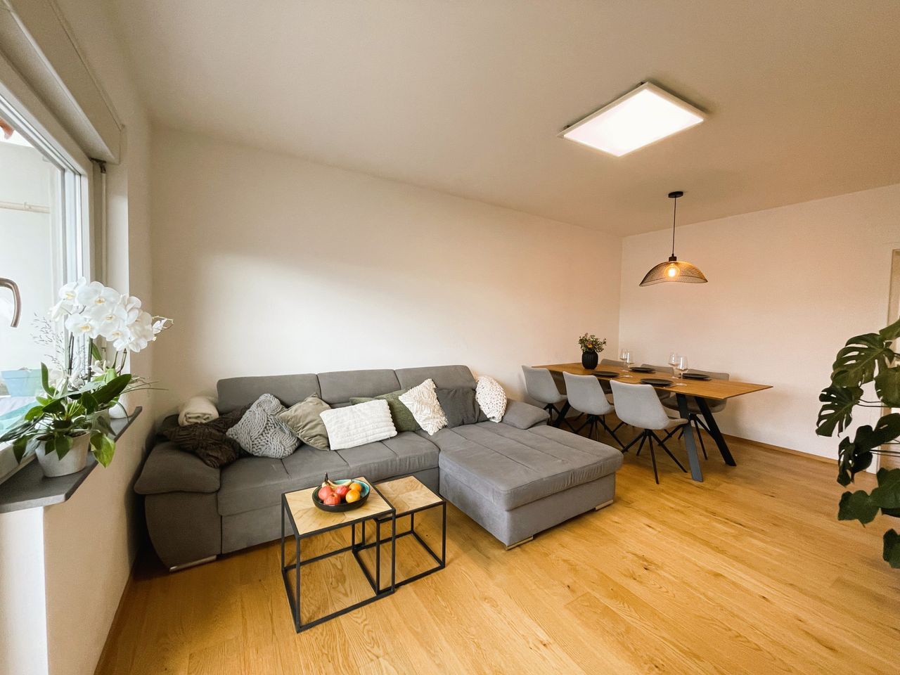 Beautiful and stylishly furnished apartment in the center of Stuttgart