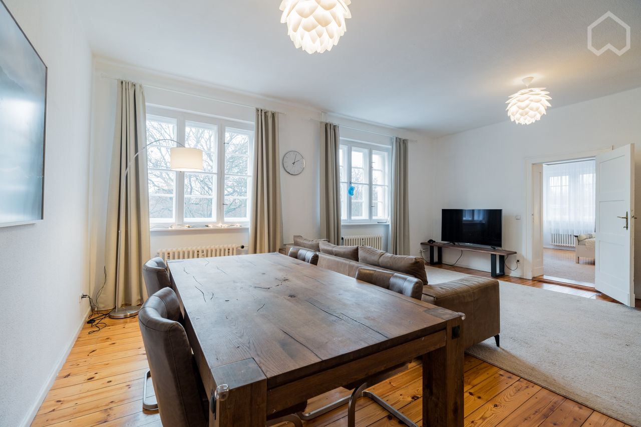 Spacious loft in Tegel - Great for Families