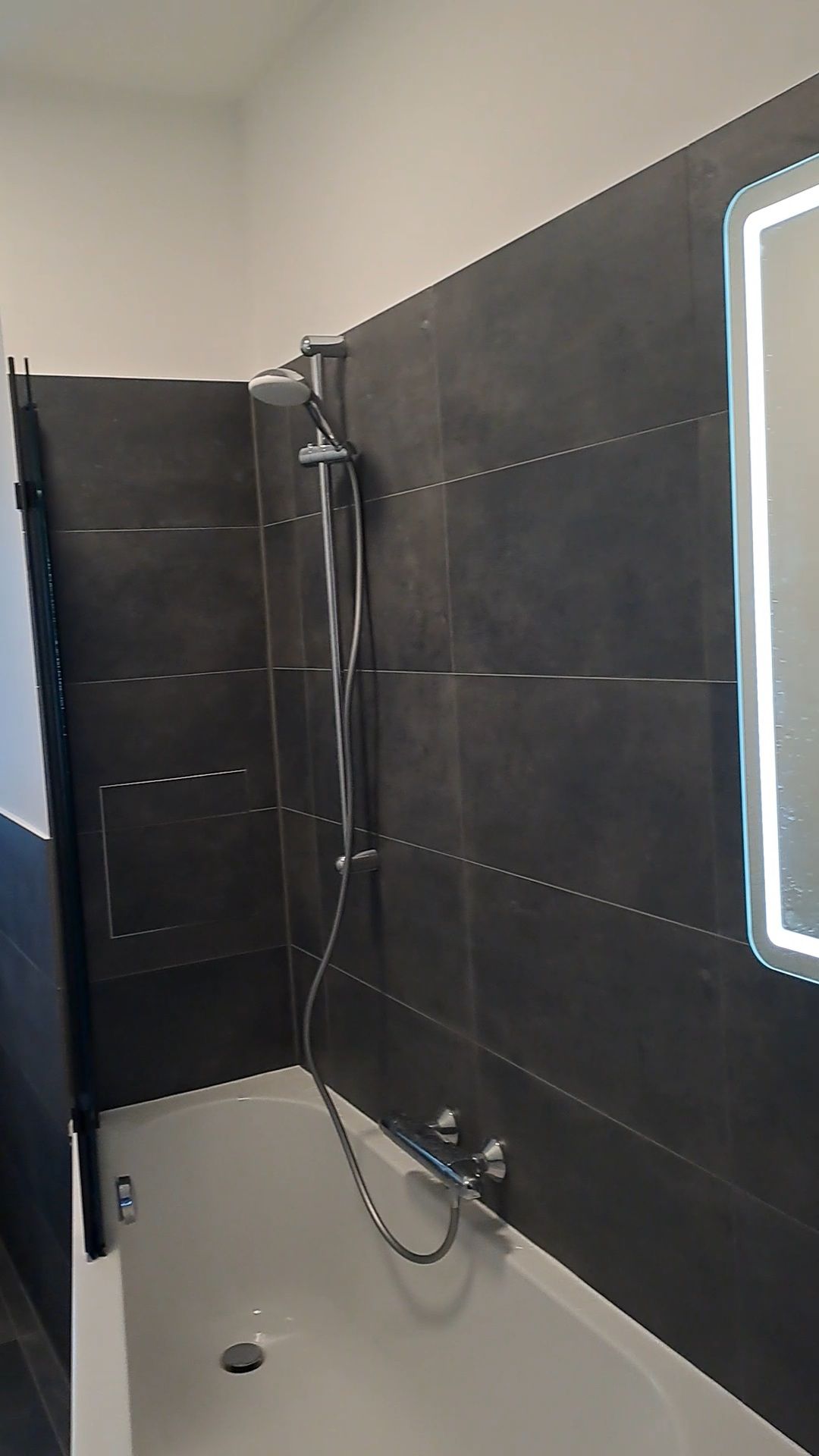 Fully renovated flat, 3 rooms, in Wedding (Brusseler Kiez)