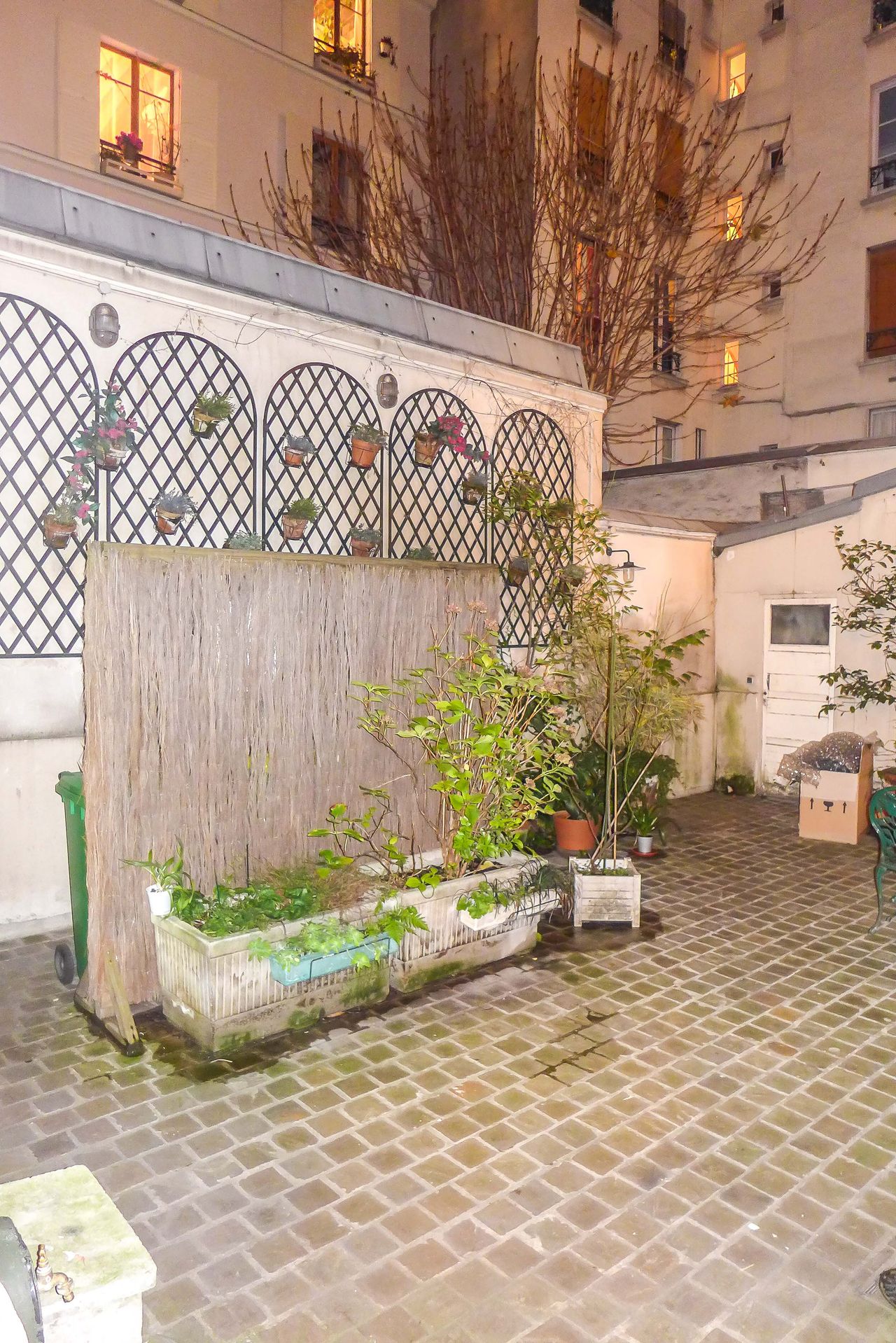 Charming apartment in Rue Rochechouart