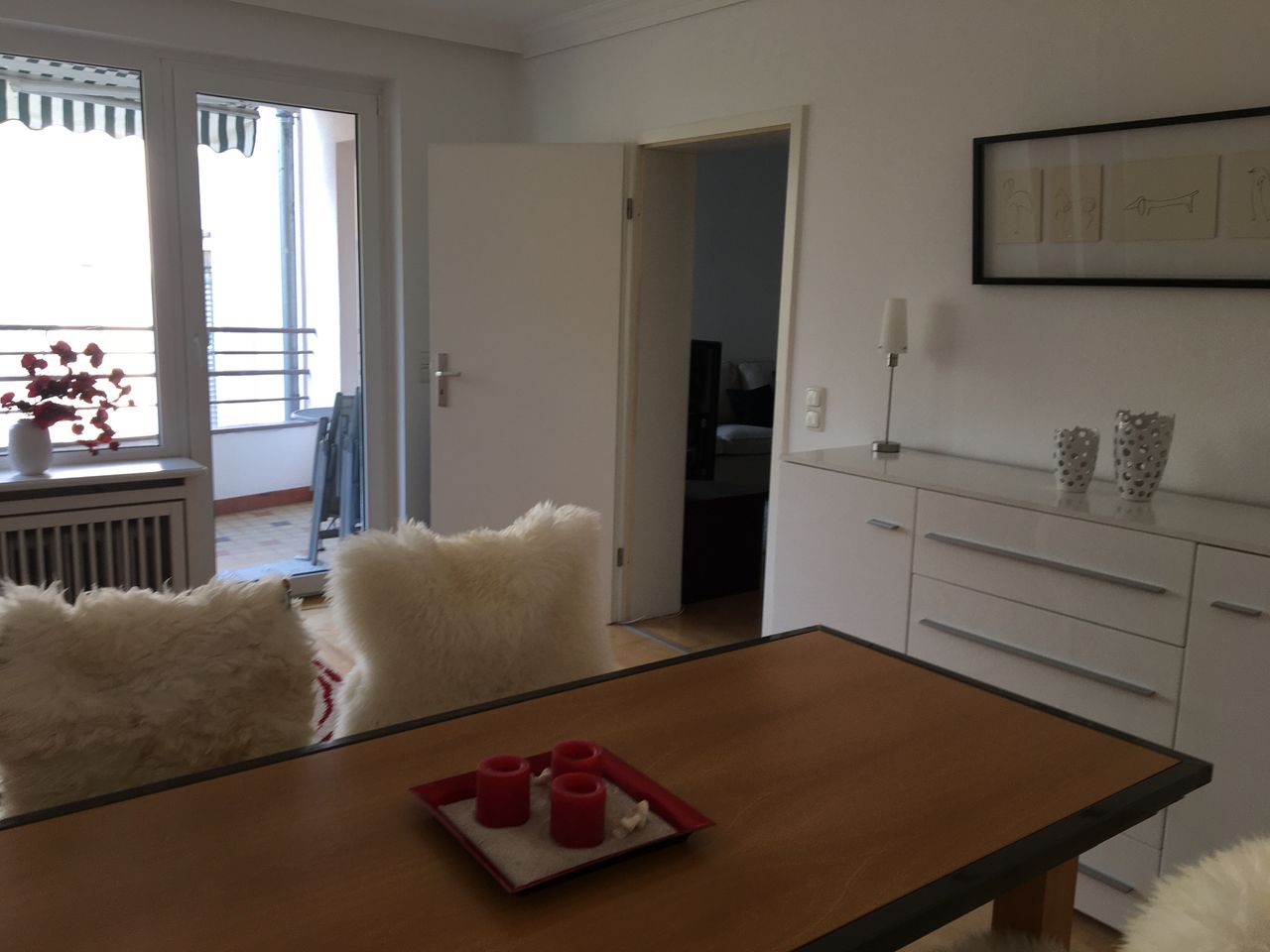 3 room apartment in Westend-North in the centre of Frankfurt.