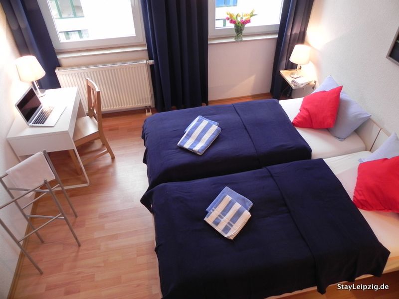 3 room apartment "Karl-Heine", French balcony, private garage, W-LAN, washing-machine
