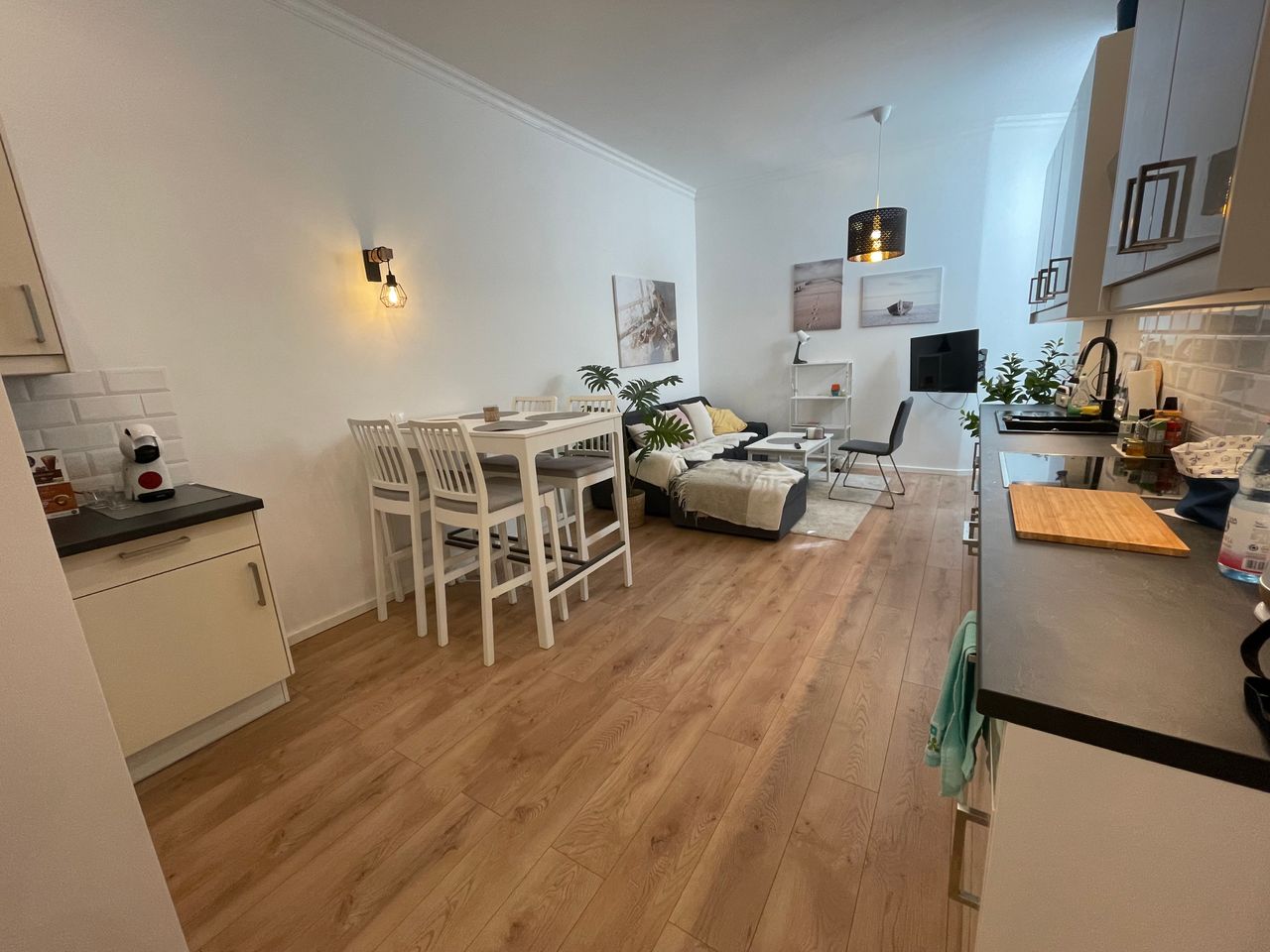 Newly renovated apartment, 2 Rooms in cosy City Center