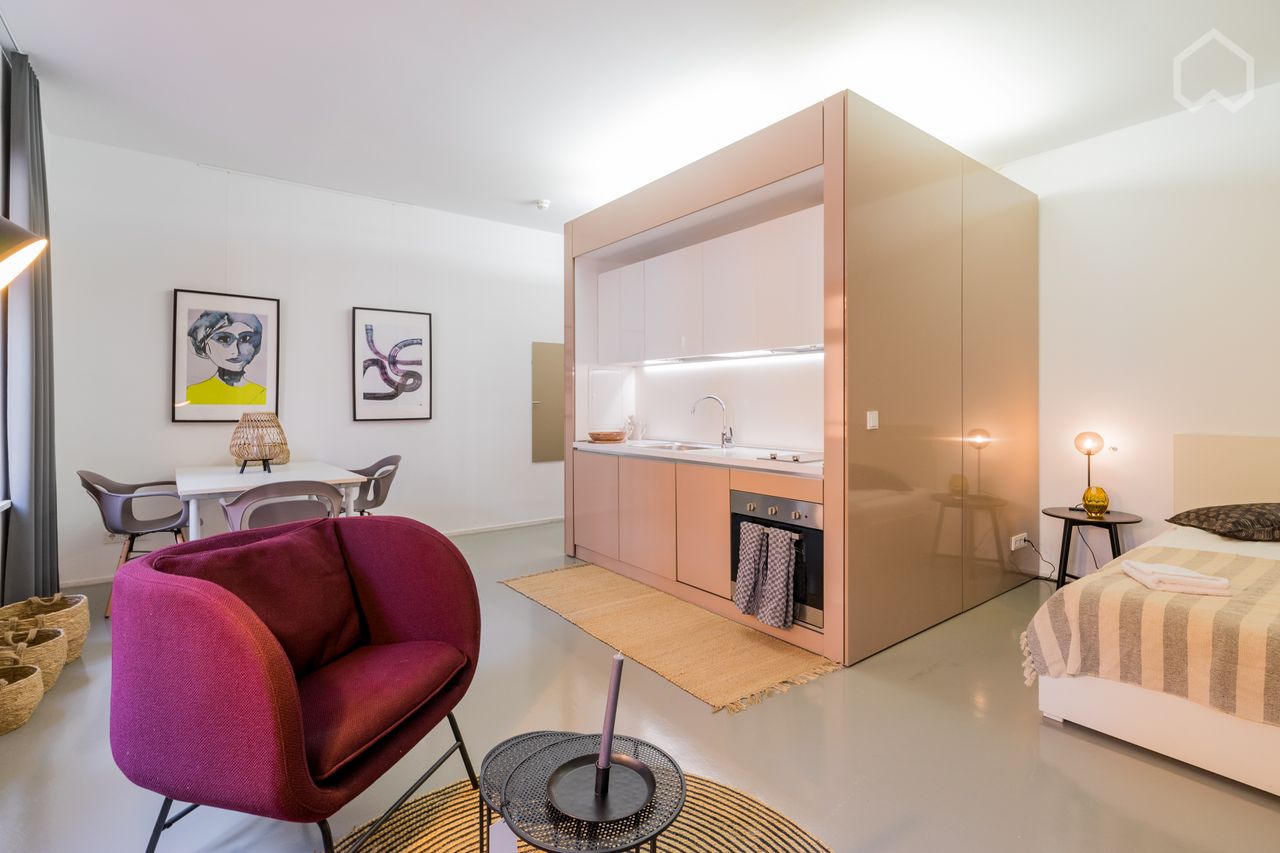 New & cozy studio apartment in the center of Friedrichshain (Berlin)