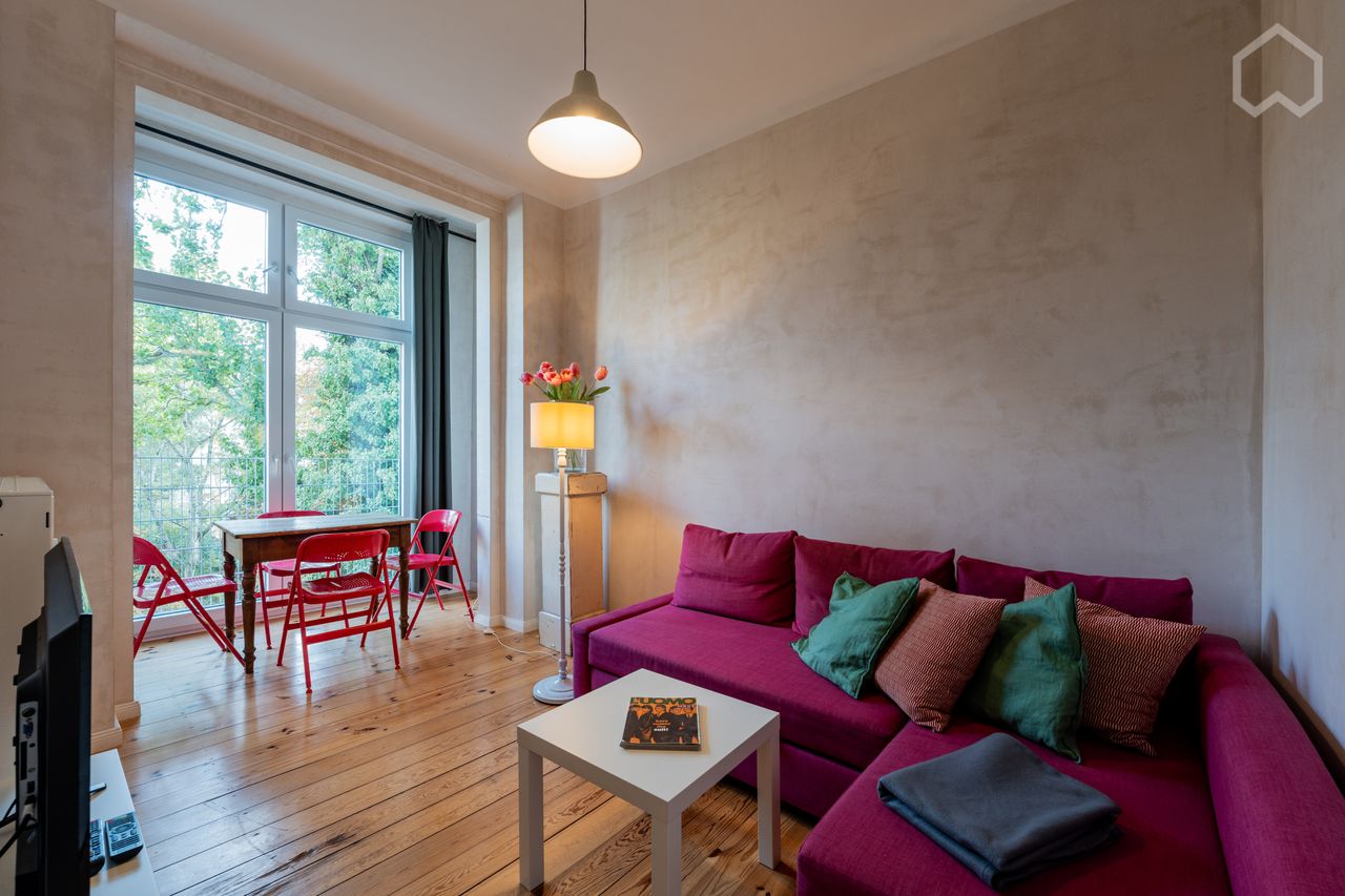 Modern and bright apartment in Moabit-Mitte
