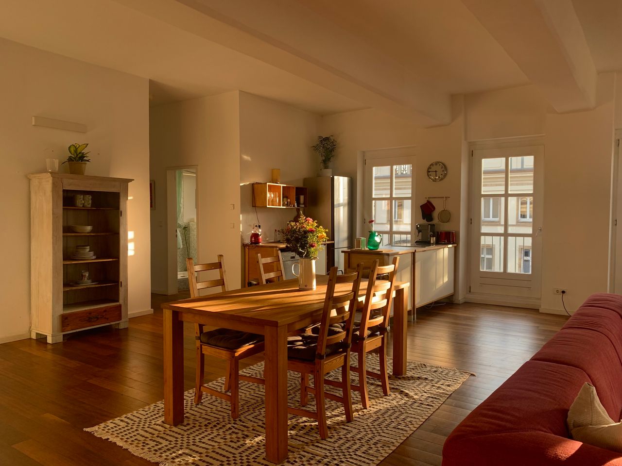 Generous, sunny Loft-Maisonette, central Berlin, with a huge 140m2 roof terrace, views