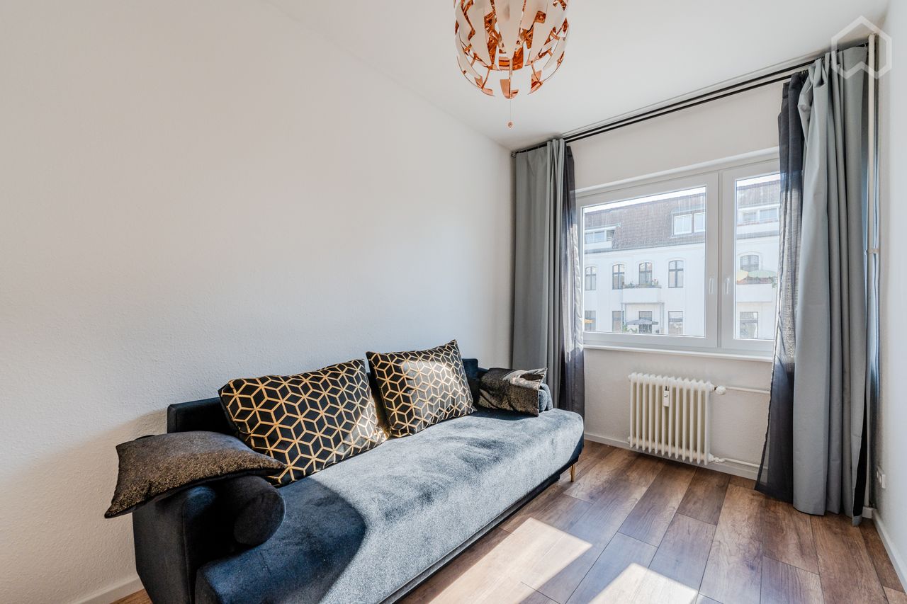 Beautiful furnished 3-room apartment in Berlin- Tempelhof