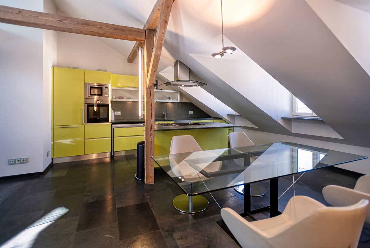 Lovely and amazing rooftop Apartment in München