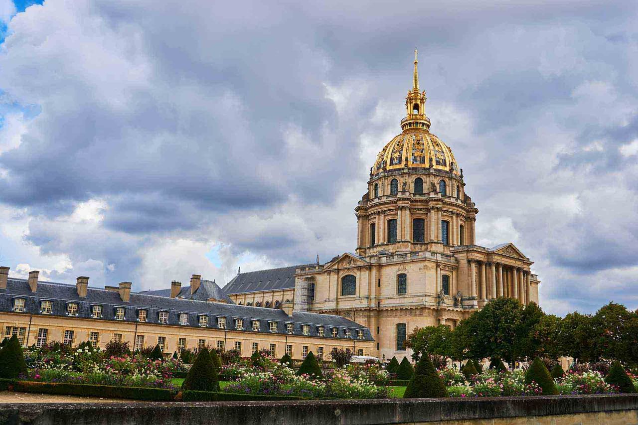 Apartment near Les Invalides