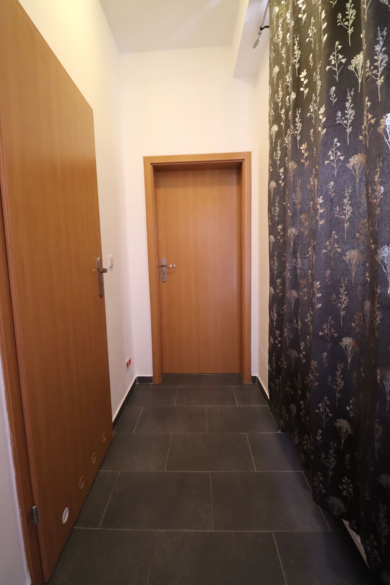 Cosy & comfy room (no kitchen) in Leopoldstadt