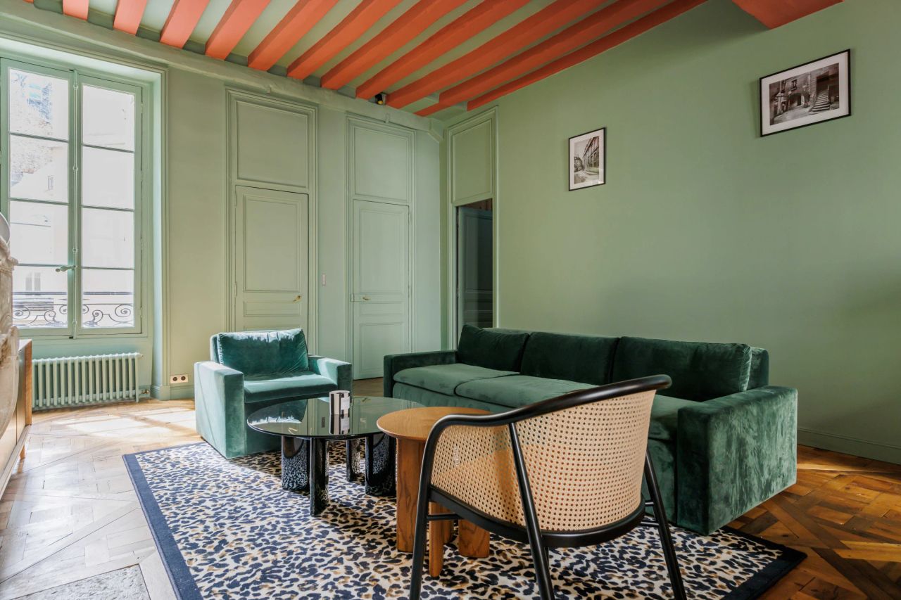 Superb flat near Notre-Dame Cathedral