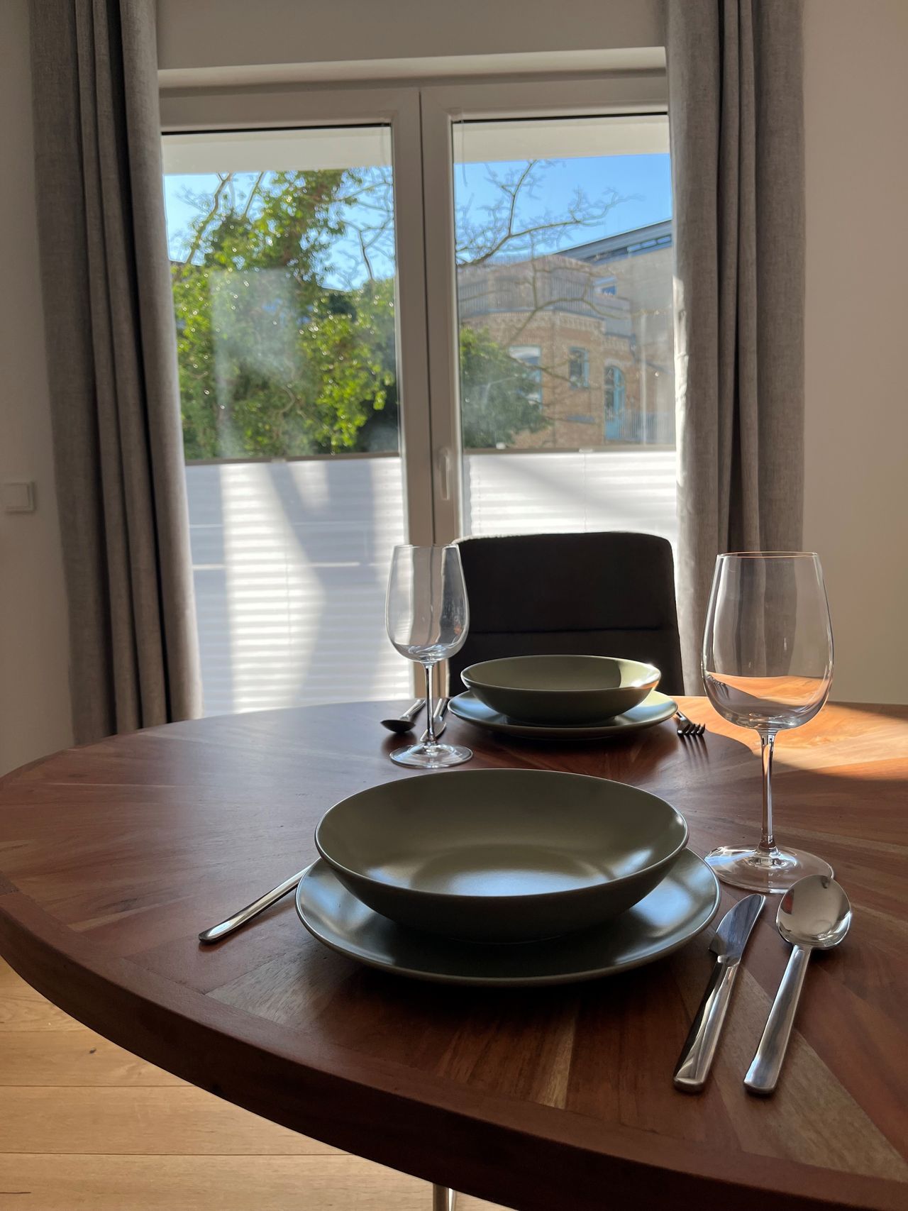 Stylish & Quiet 1-Bedroom Apartment in Prime Location between Friesenplatz and Stadtgarten
