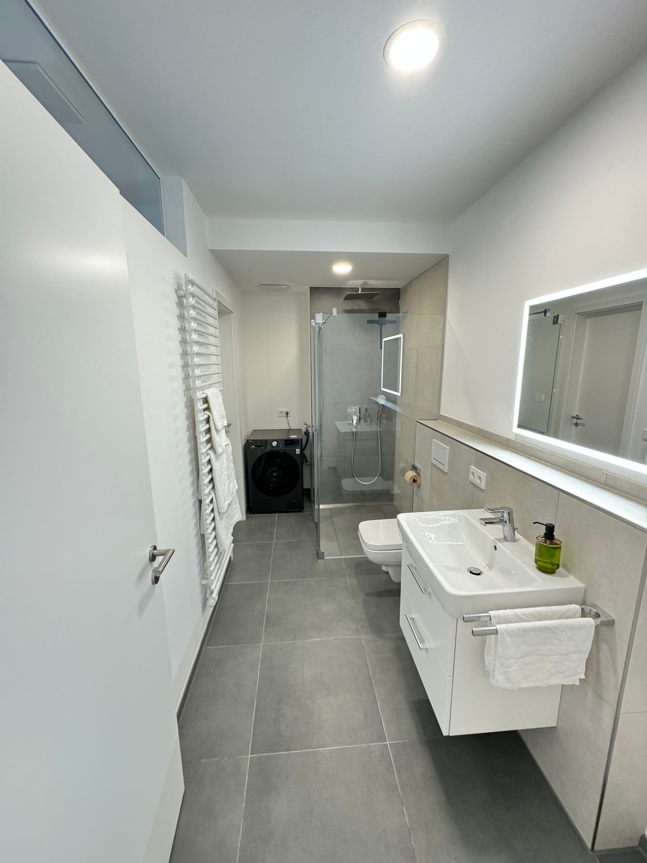 Exclusive, centrally located apartment in Ulm with excellent transport connections