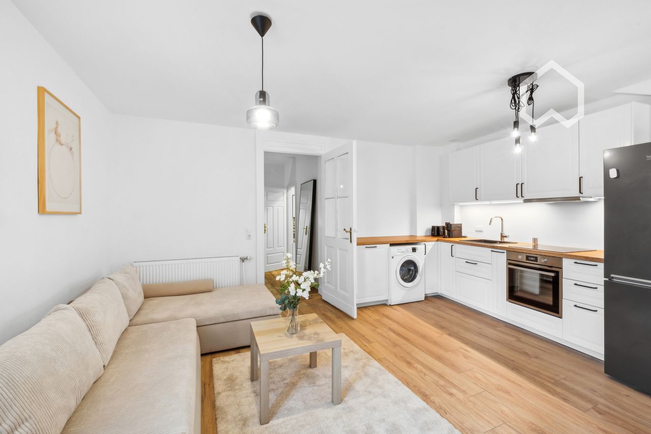 Charming and bright apartment loft in Mitte