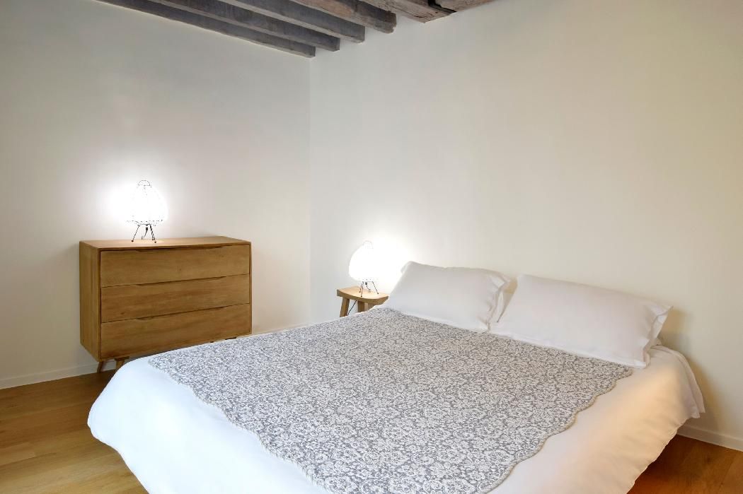 Rental Furnished flat - 3 rooms - 85m² - Marais - Bastille