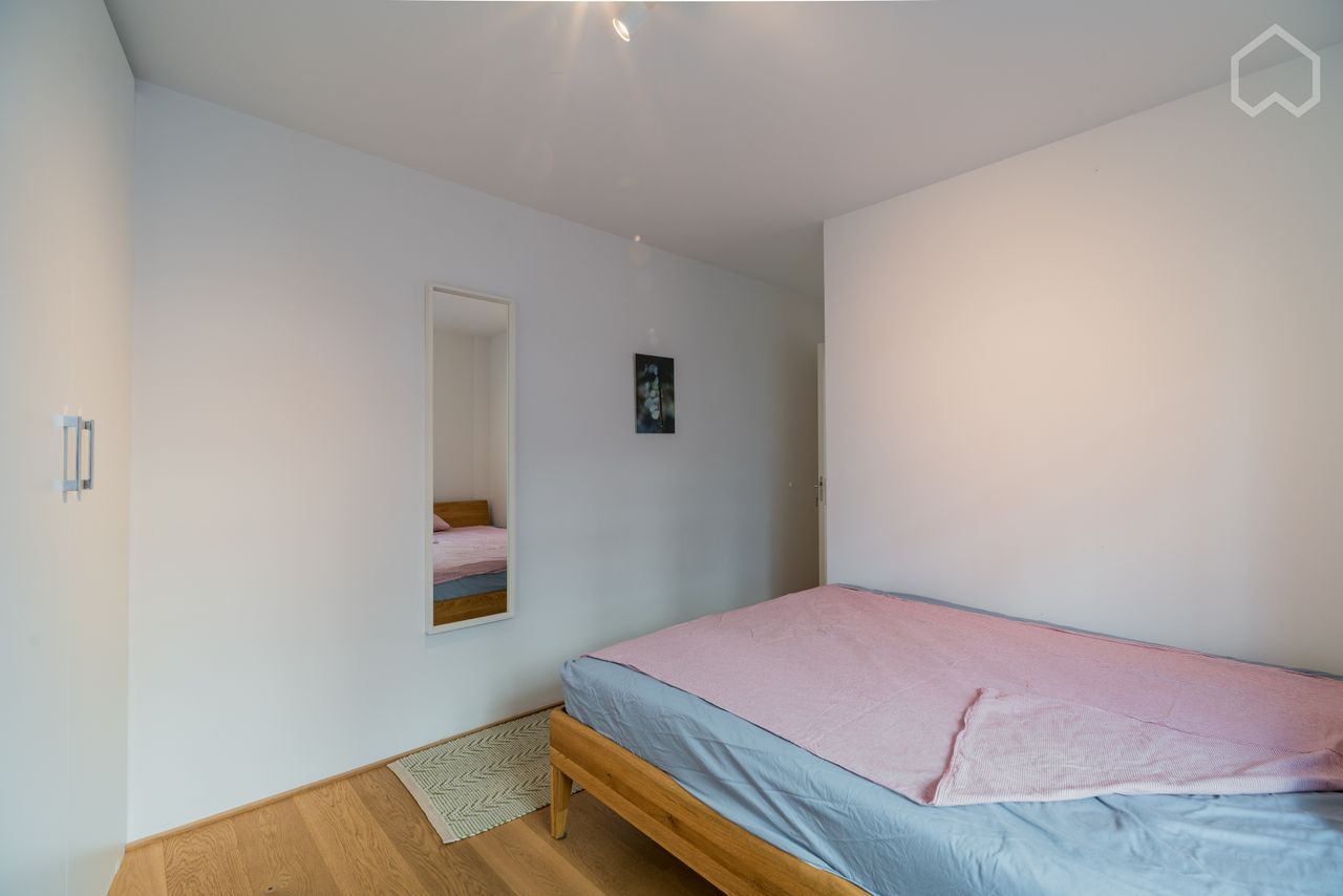 centrally located modern apartment with balcony in Mitte, Berlin