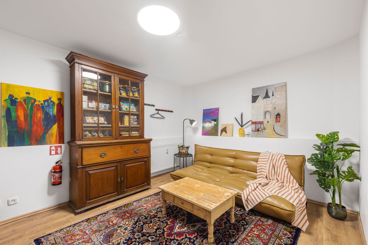Big quiet 3 Room Apartment Cologne Center