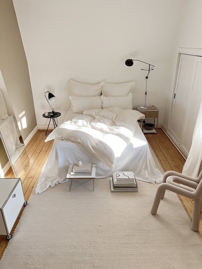 Hochwertige, frisch renovierte und geschmackvoll möblierte 2 Zimmer Wohnung in exzellenter Lage im Prenzlauer Berg