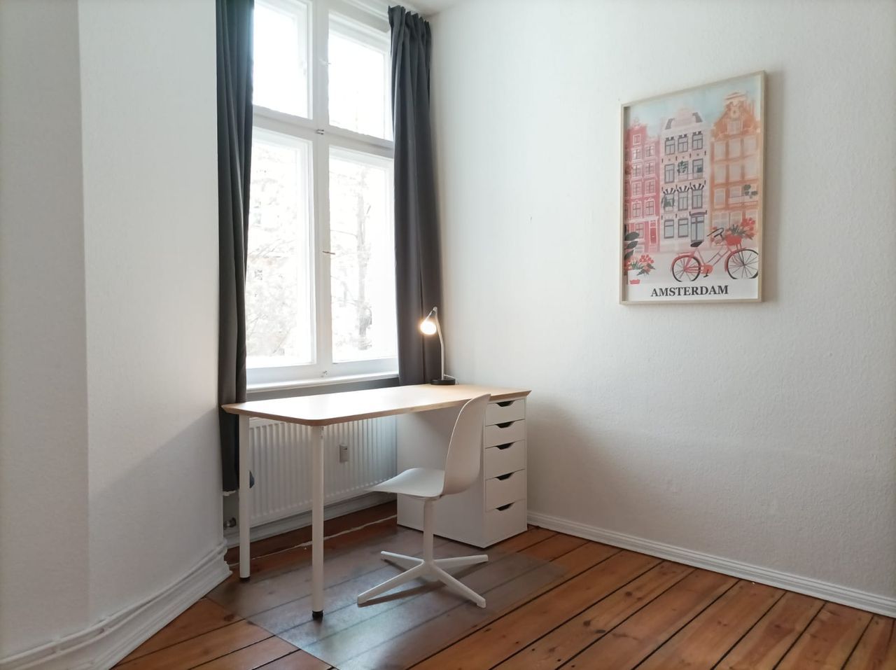 Spacious one bedroom apartment top location in Wedding (Seestrasse U6)