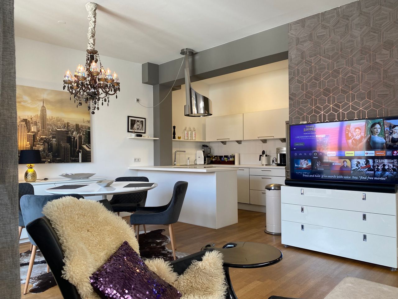 Neat, modern suite in Charlottenburg