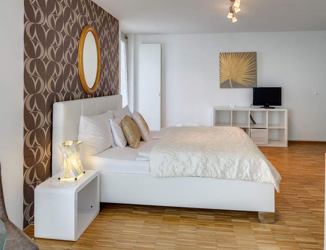 Beautiful, fantastic suite (München)
