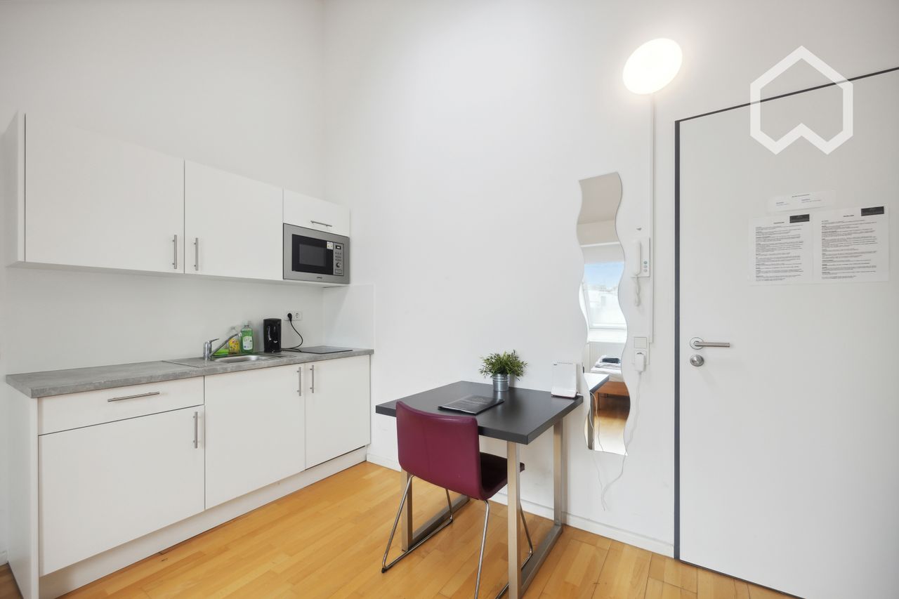 Simplex Apartments: single apartment, Karlsruhe