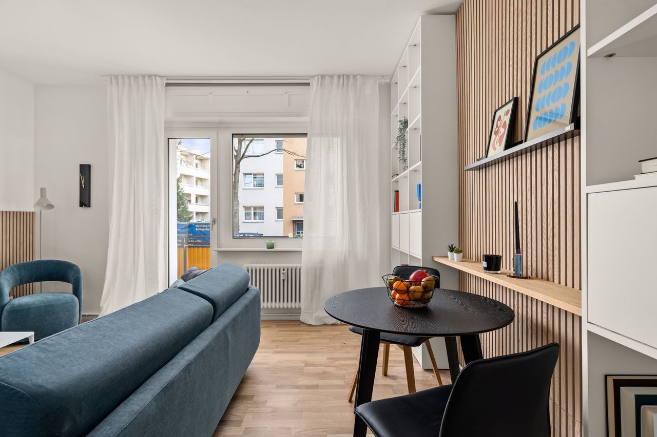 Quiet and stylish 2-room apartment with balcony in Lankwitz