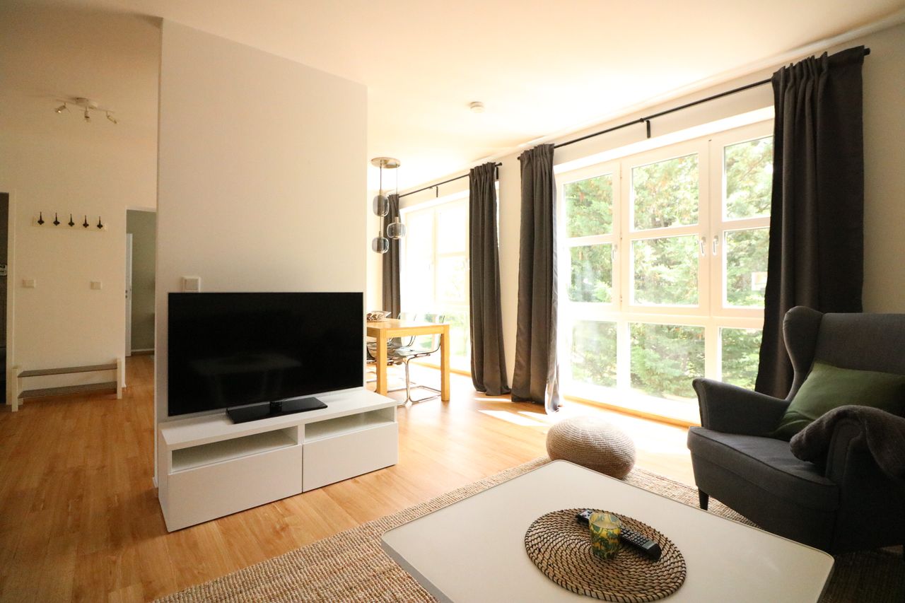 Furnished 3-room apartment with bright and spacious living area