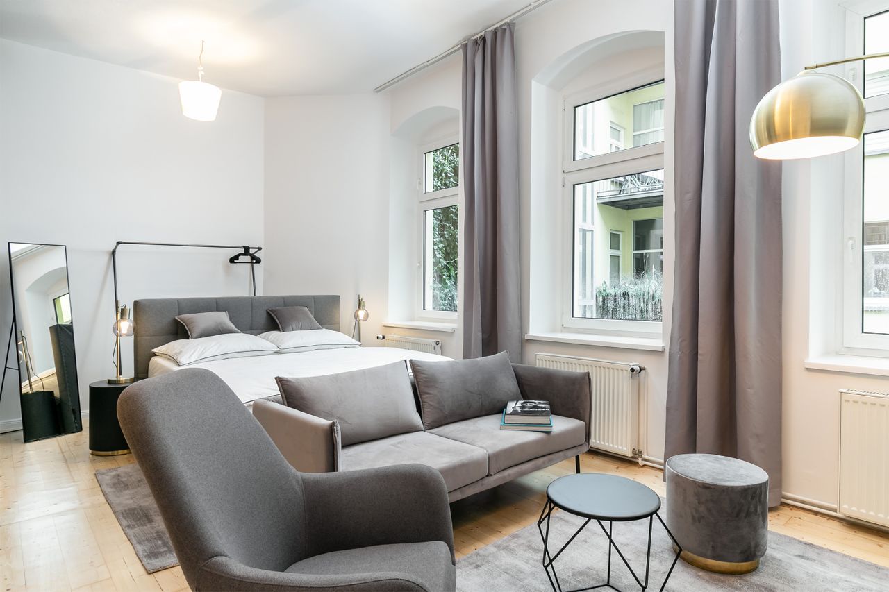 Living in Berlin Mitte – Novalisstraße – quiet and fully equipped design apartment!