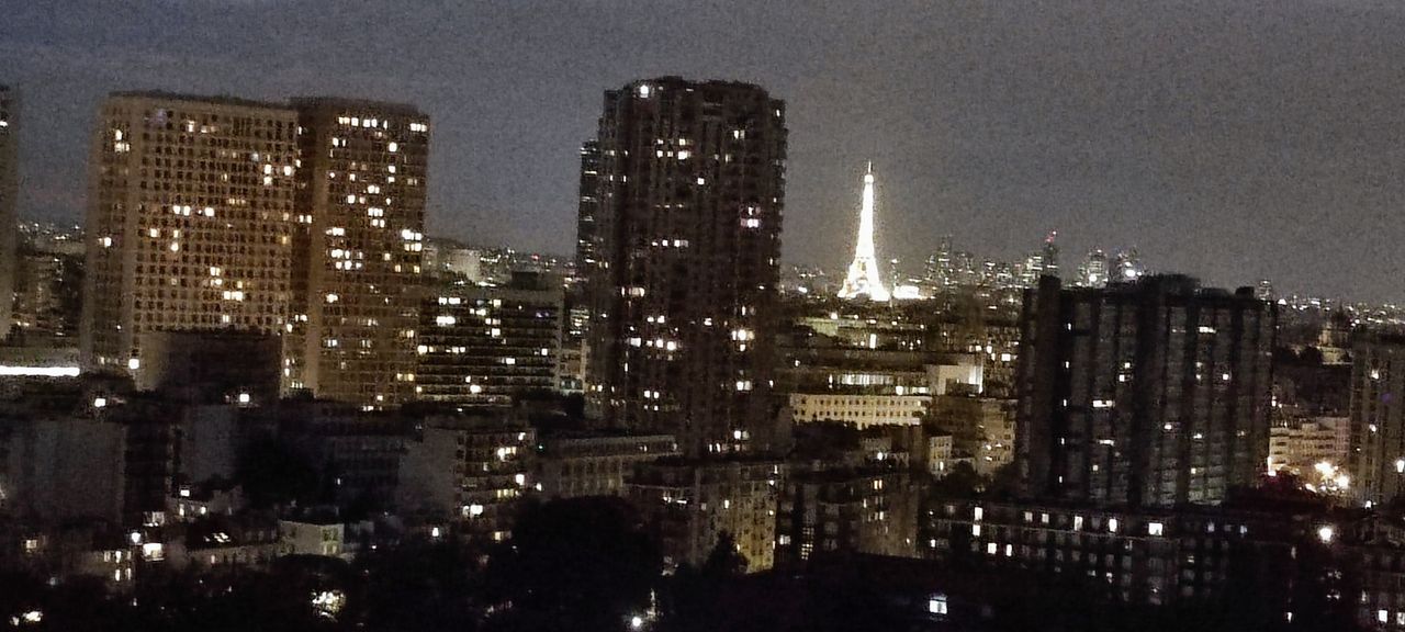 A Room in a Coliving flat - View on La Tour Eiffel - Paris 13