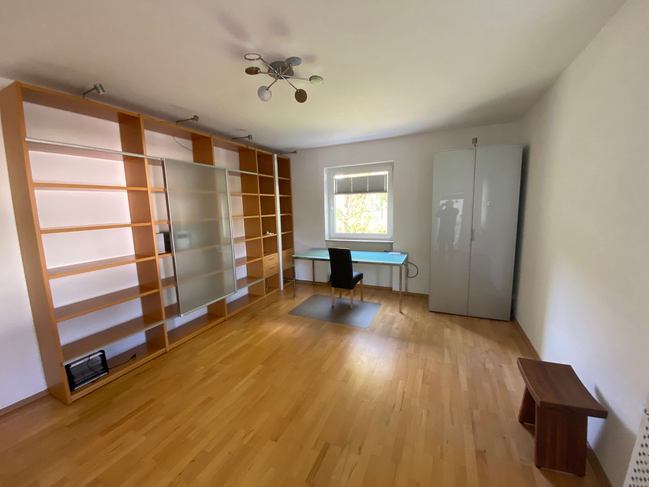 Exclusive 3.5-room flat with upscale interior with balcony and fitted kitchen in Wiesbaden