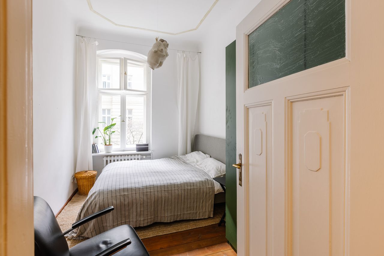 2 rooms | Charlottenburg | Bleibtreustrasse on Ku-Damm | quiet